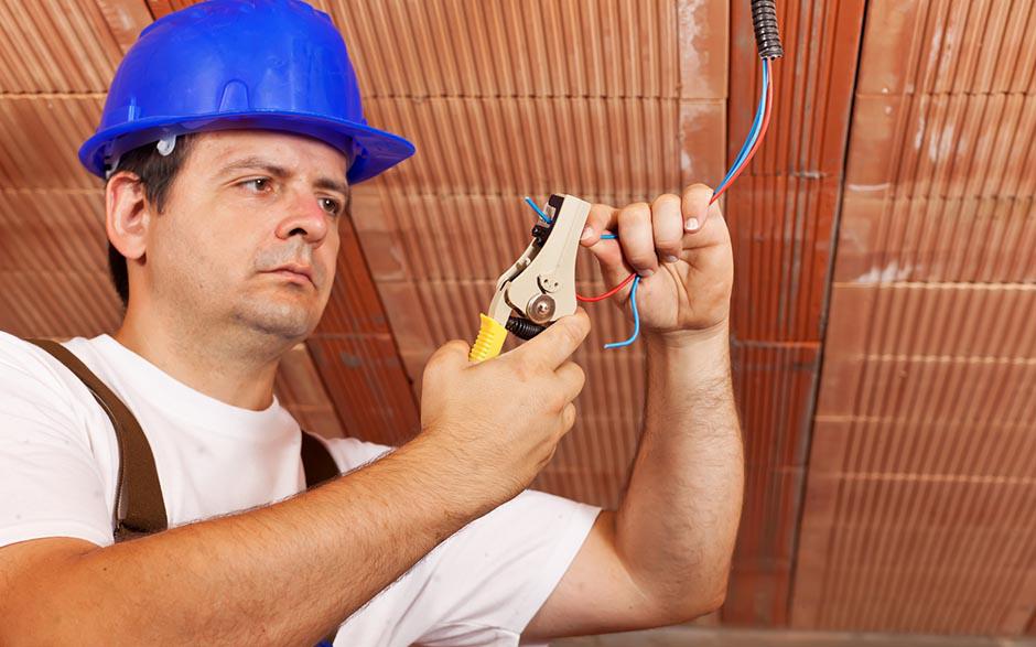 cherche électricien pas cher Créteil